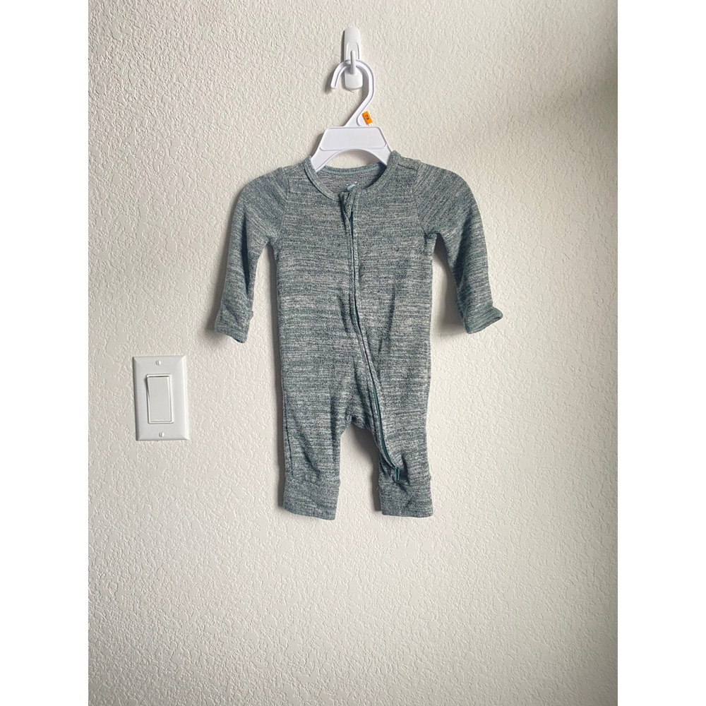 Cloud Island Unisex Marled Knit Modern Sleep and Play Size 0-3M Green Cozy Comfy